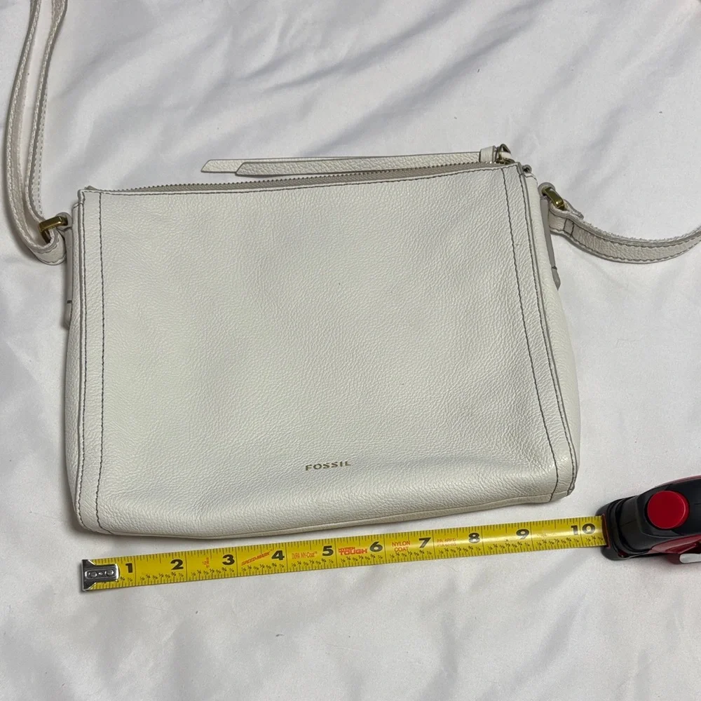 Fossil Cream Crossbody Bag - Picture 4 of 5